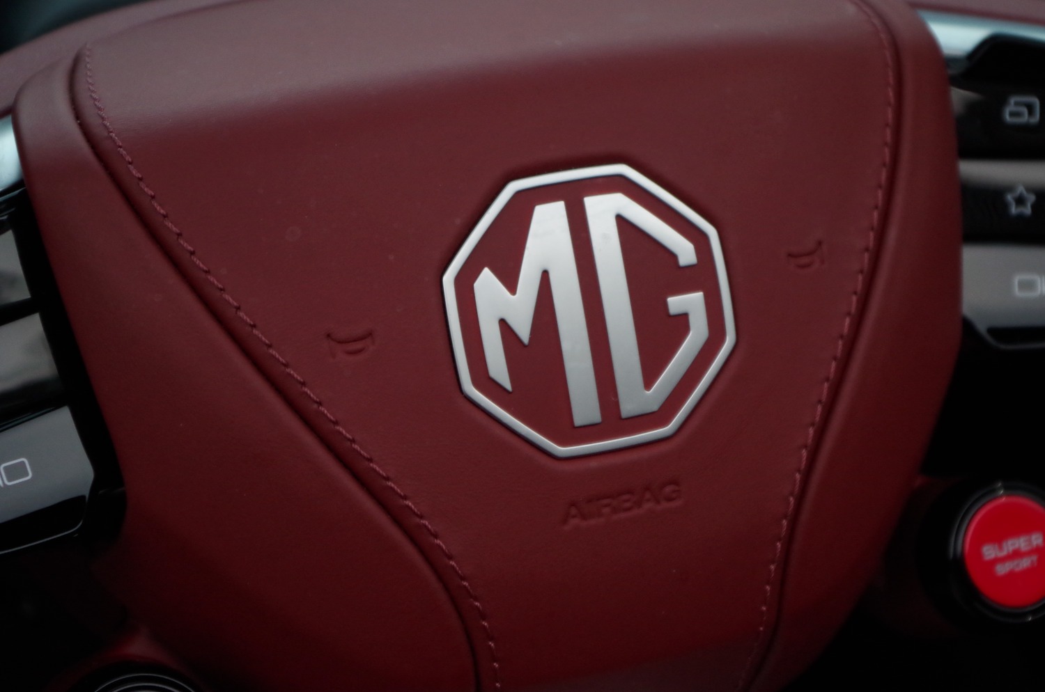 MG-Cyberster-B52