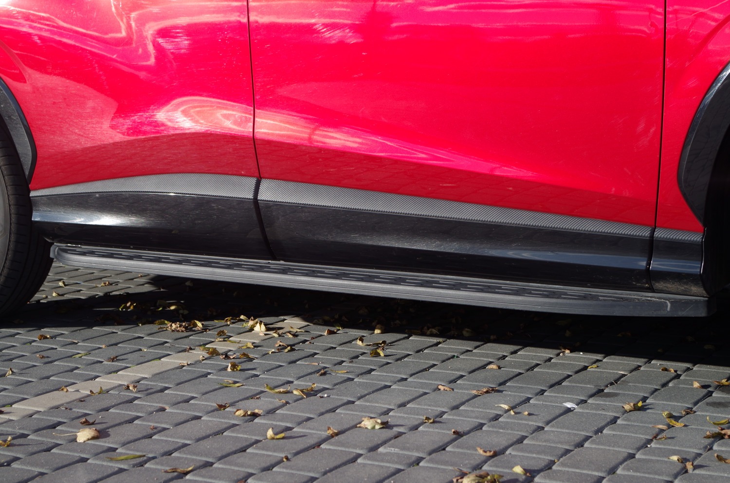 MG-HS-Plug-In-Hybrid-Exclusive-A04