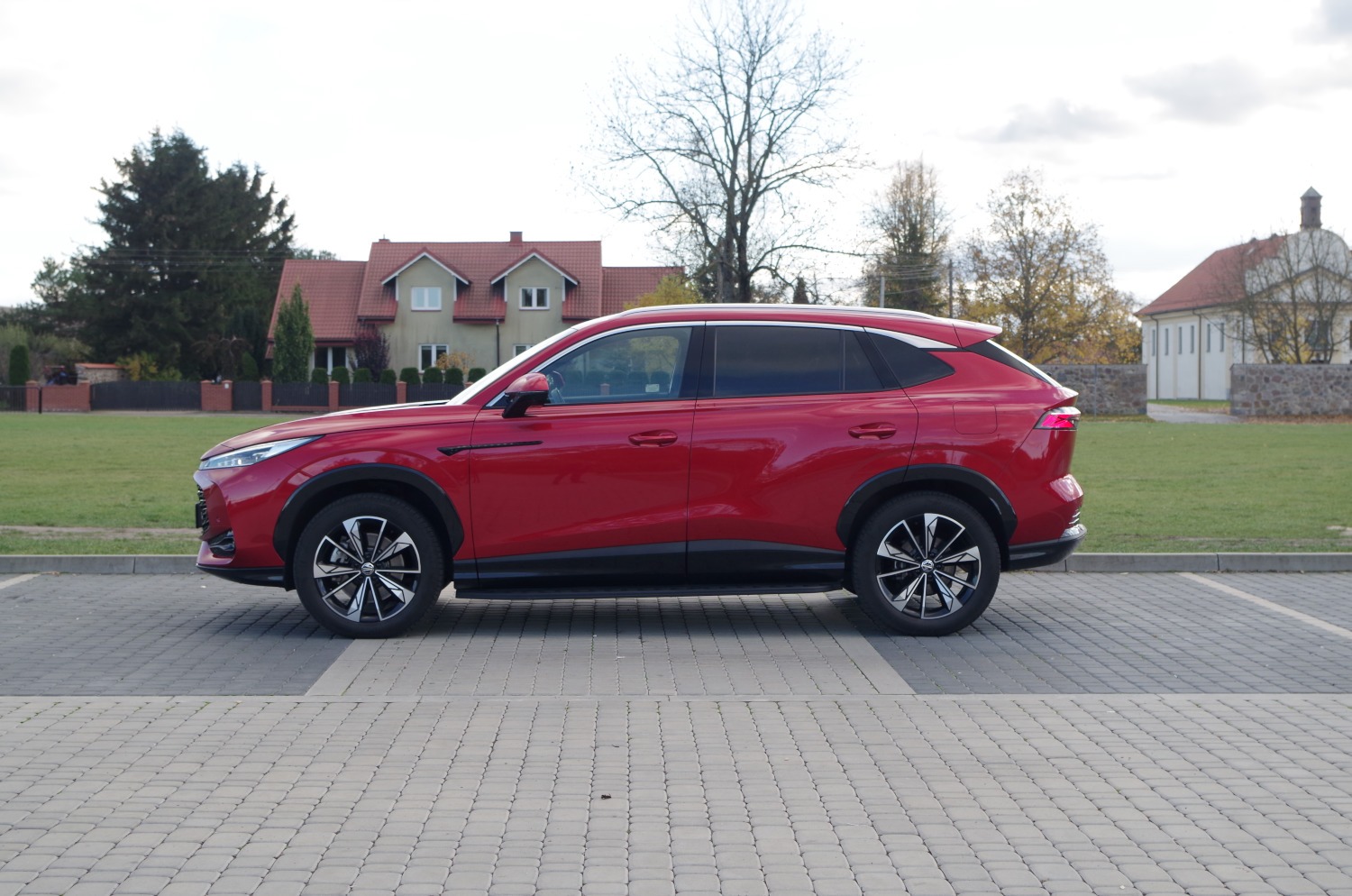 MG-HS-Plug-In-Hybrid-Exclusive-A29