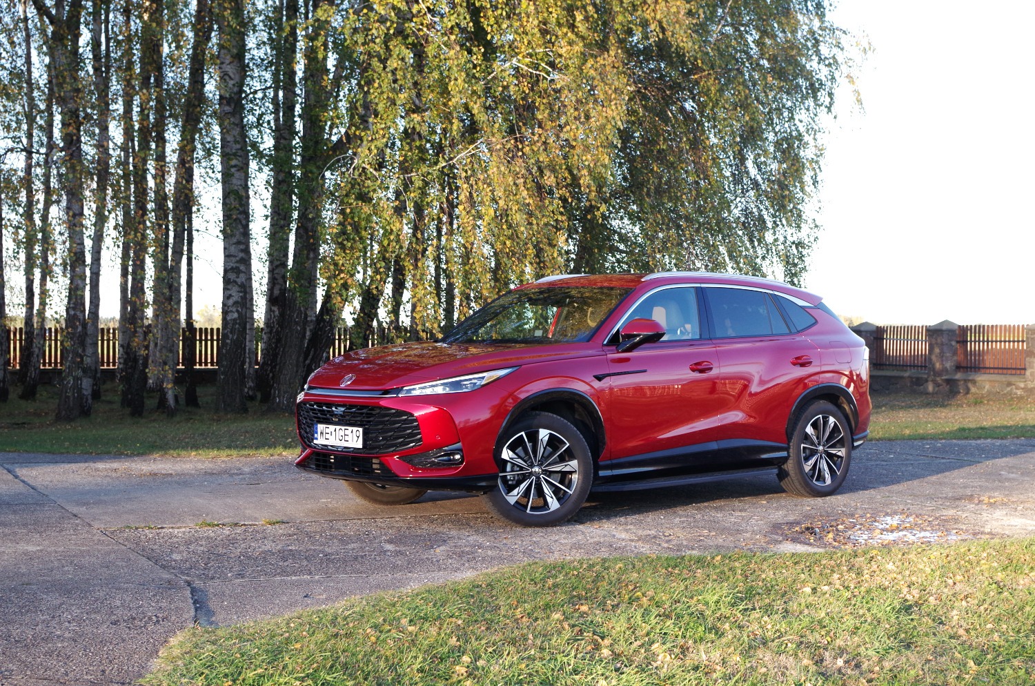 MG-HS-Plug-In-Hybrid-Exclusive-A32