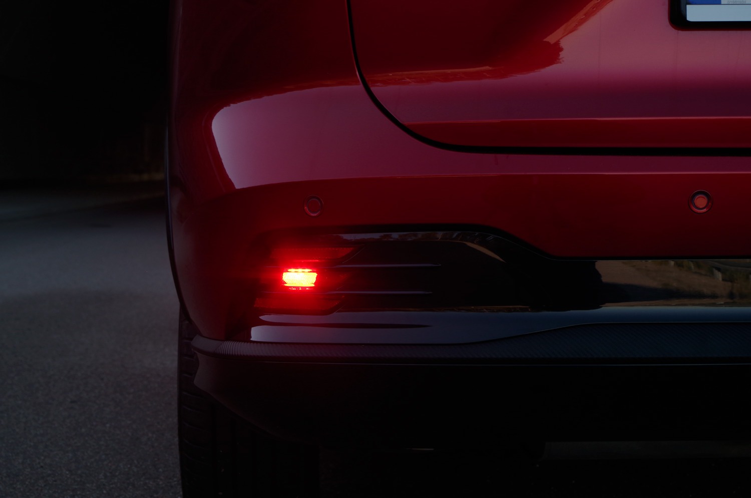 MG-HS-Plug-In-Hybrid-Exclusive-A39