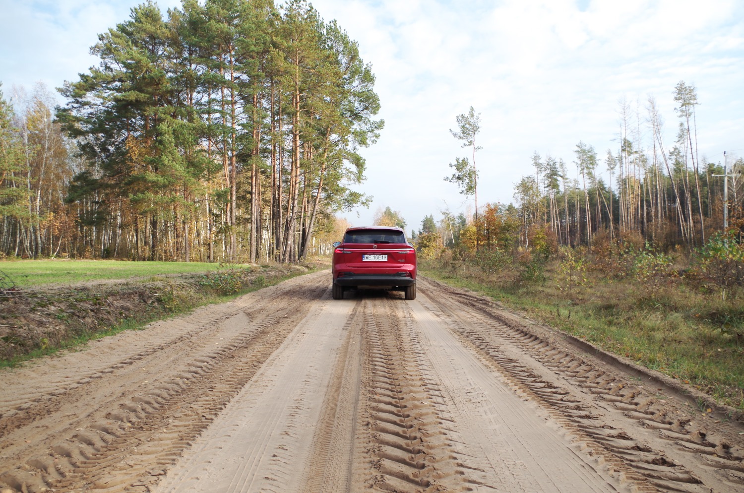 MG-HS-Plug-In-Hybrid-Exclusive-A48