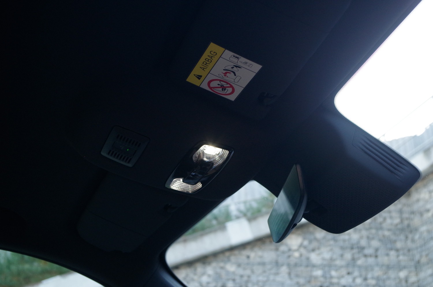 MG-HS-Plug-In-Hybrid-Exclusive-B27