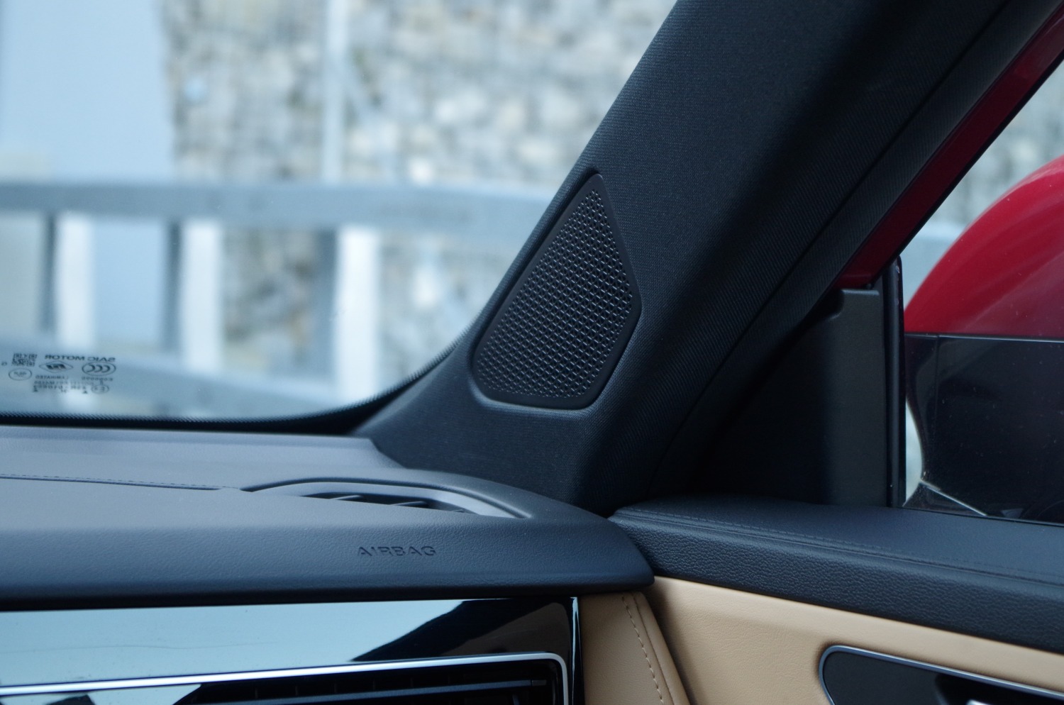 MG-HS-Plug-In-Hybrid-Exclusive-B66