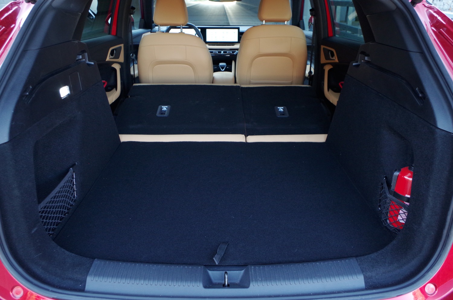 MG-HS-Plug-In-Hybrid-Exclusive-E09