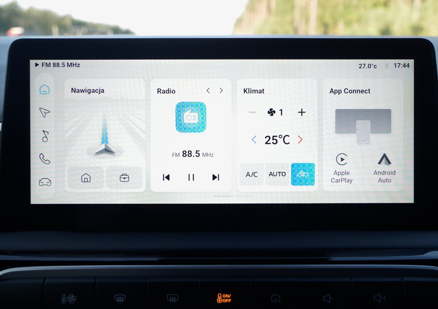 MG3-Hybrid-Exclusive-multimedia-1-
