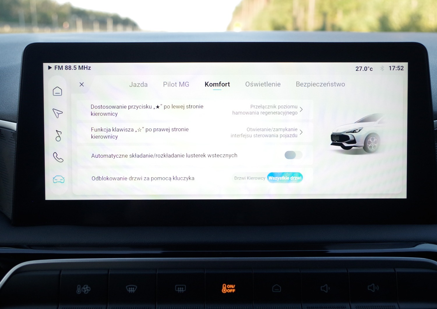 MG3-Hybrid-Exclusive-multimedia-48