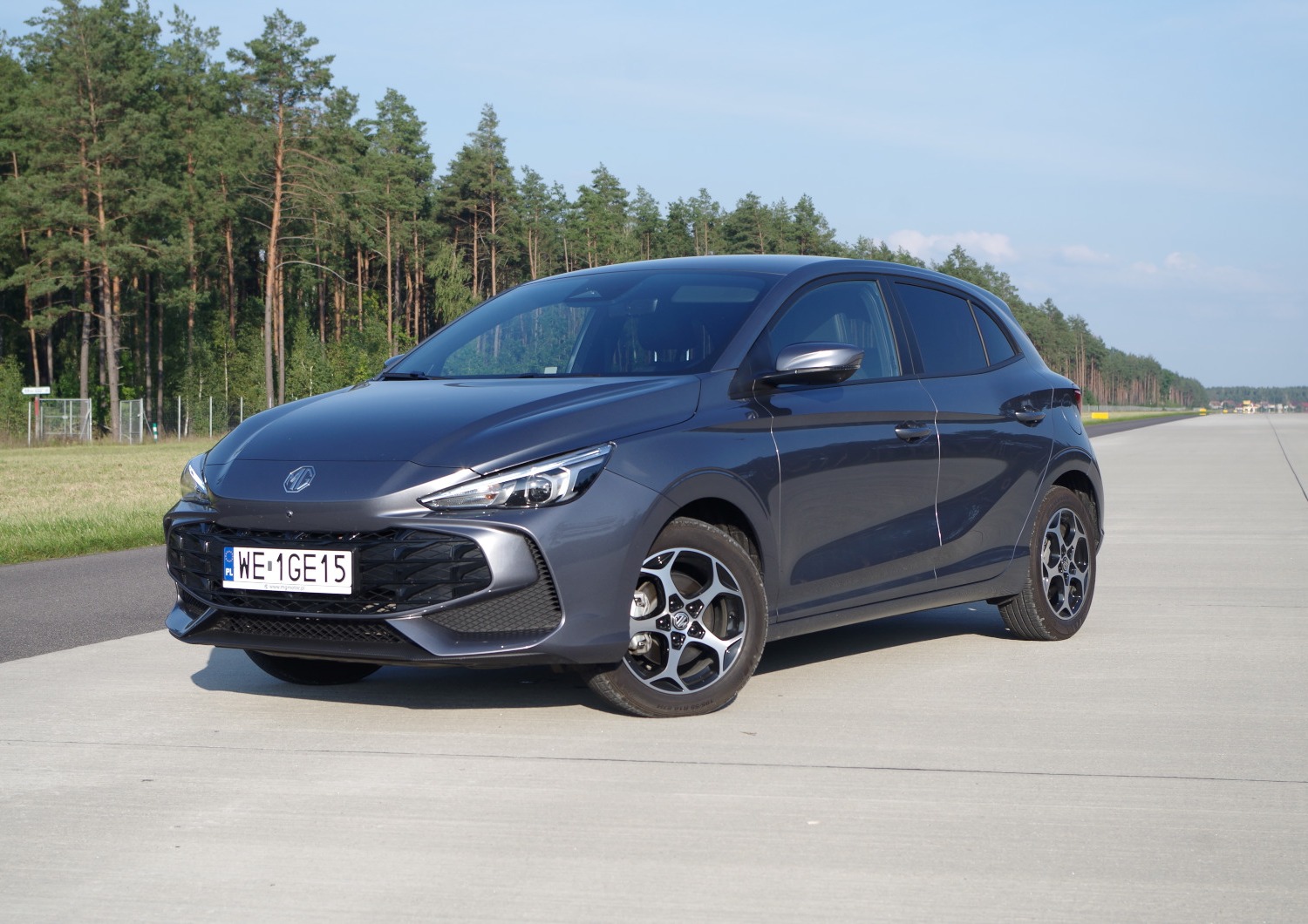 MG3-Hybrid-Exclusive-nadwozie-17