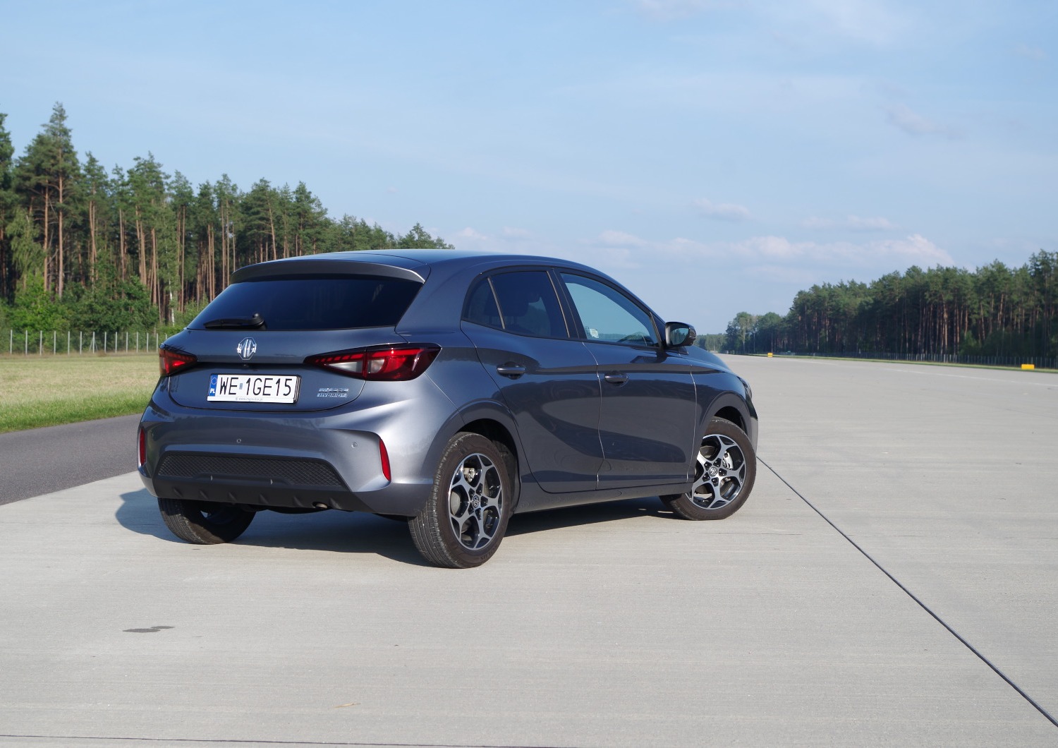 MG3-Hybrid-Exclusive-nadwozie-19