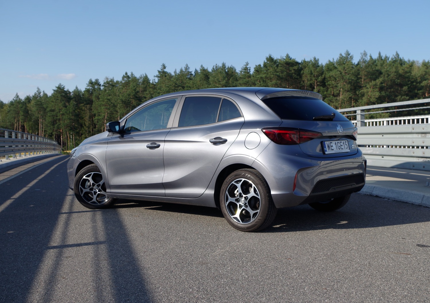 MG3-Hybrid-Exclusive-nadwozie-6