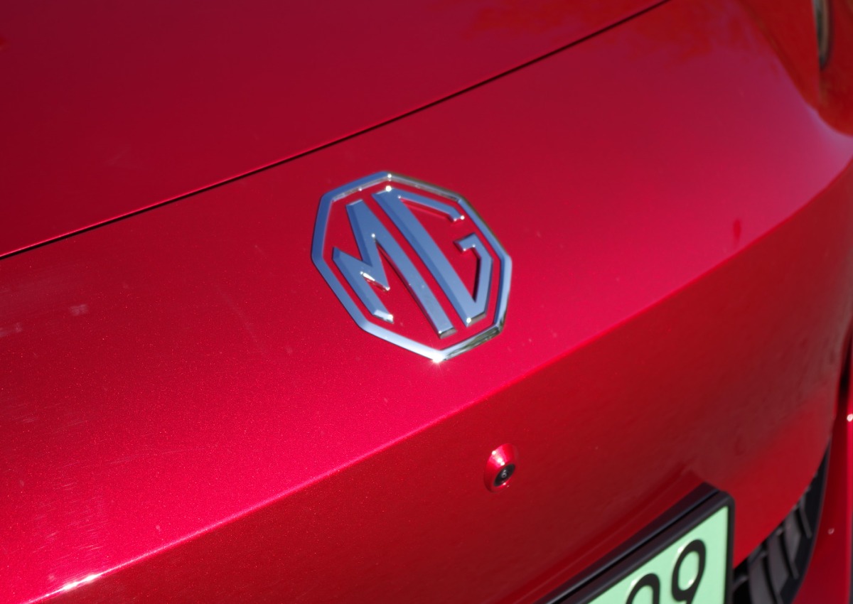 MGS5-EV-Exclusive-Long-Range-64-kWh-A14