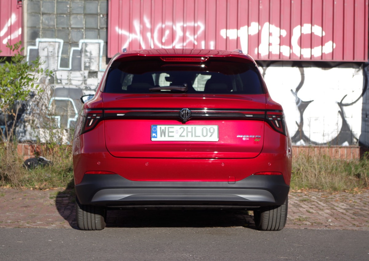 MGS5-EV-Exclusive-Long-Range-64-kWh-A16