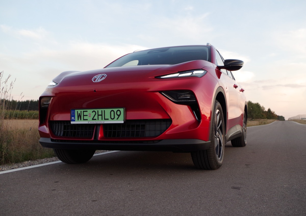 MGS5-EV-Exclusive-Long-Range-64-kWh-A36