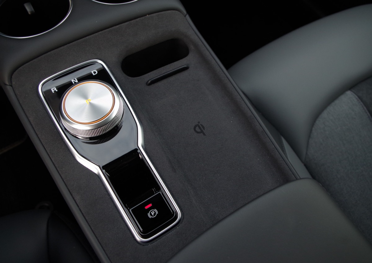 MGS5-EV-Exclusive-Long-Range-64-kWh-B19