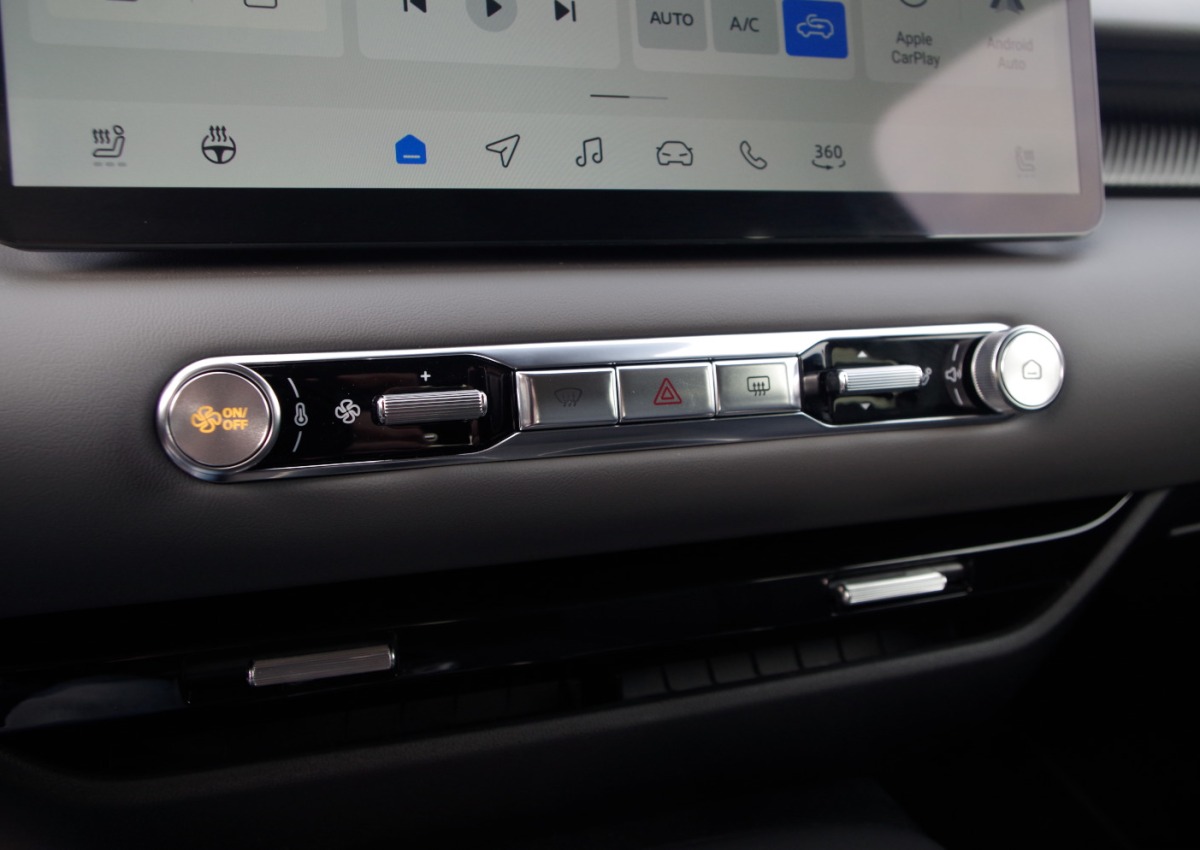 MGS5-EV-Exclusive-Long-Range-64-kWh-B21