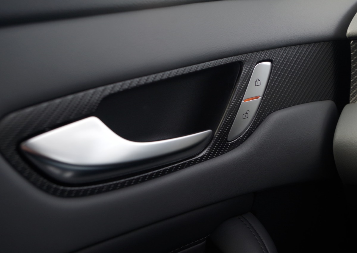 MGS5-EV-Exclusive-Long-Range-64-kWh-B33