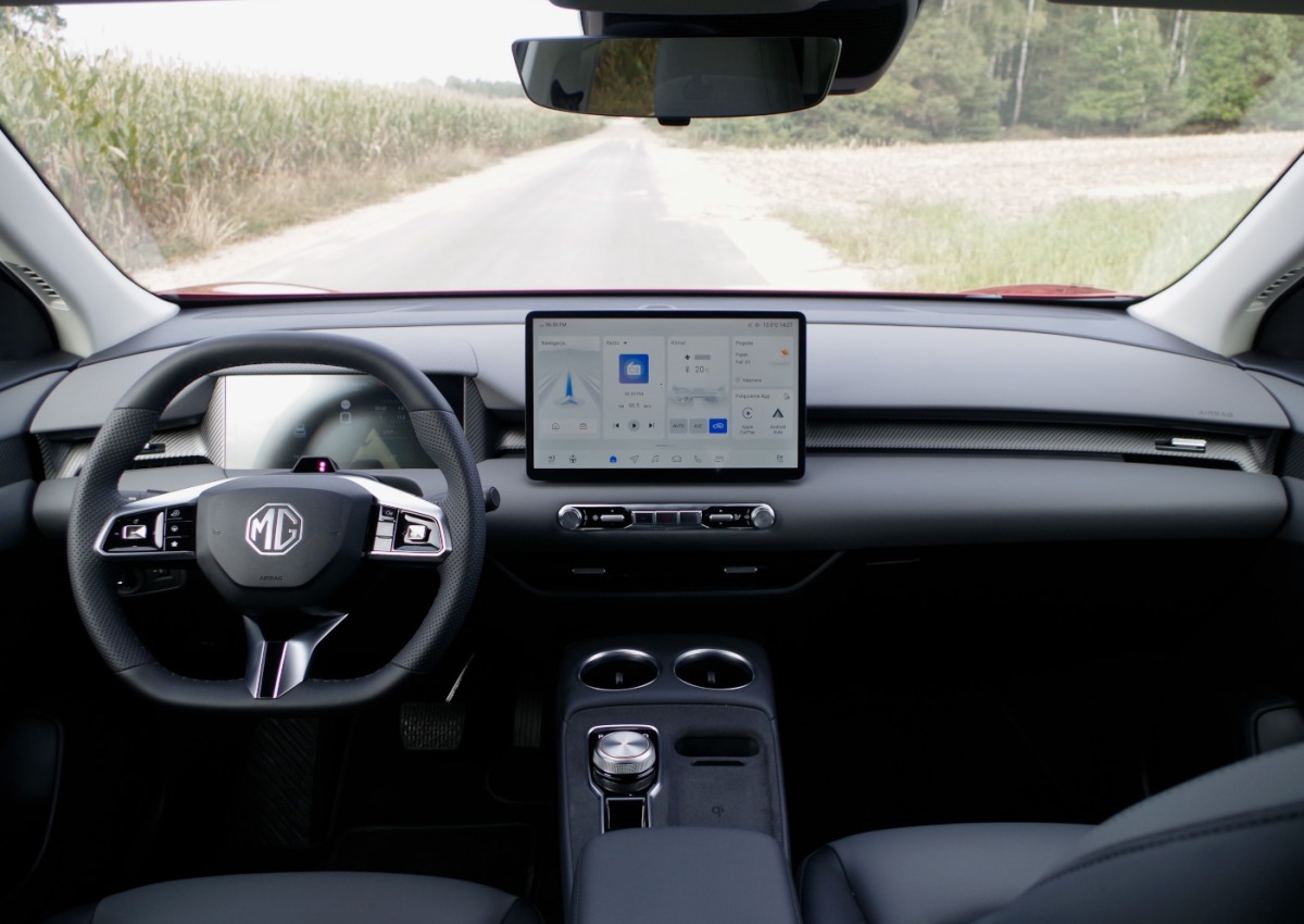 MGS5-EV-Exclusive-Long-Range-64-kWh-B44