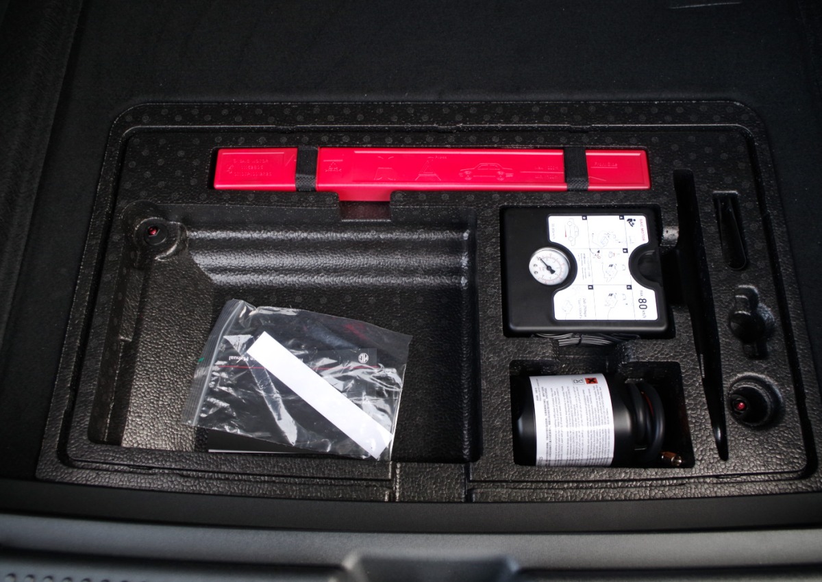 MGS5-EV-Exclusive-Long-Range-64-kWh-E07