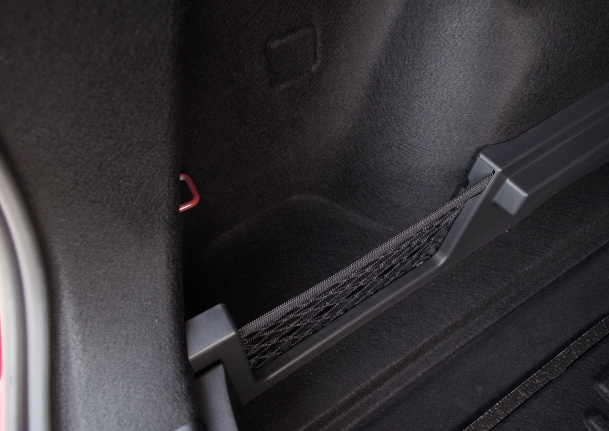 MGS5-EV-Exclusive-Long-Range-64-kWh-E09