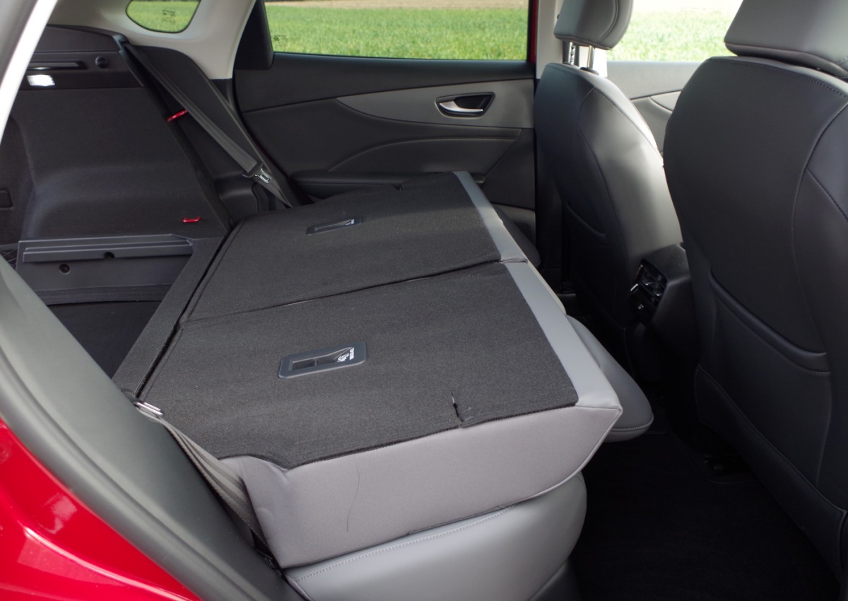 MGS5-EV-Exclusive-Long-Range-64-kWh-E11