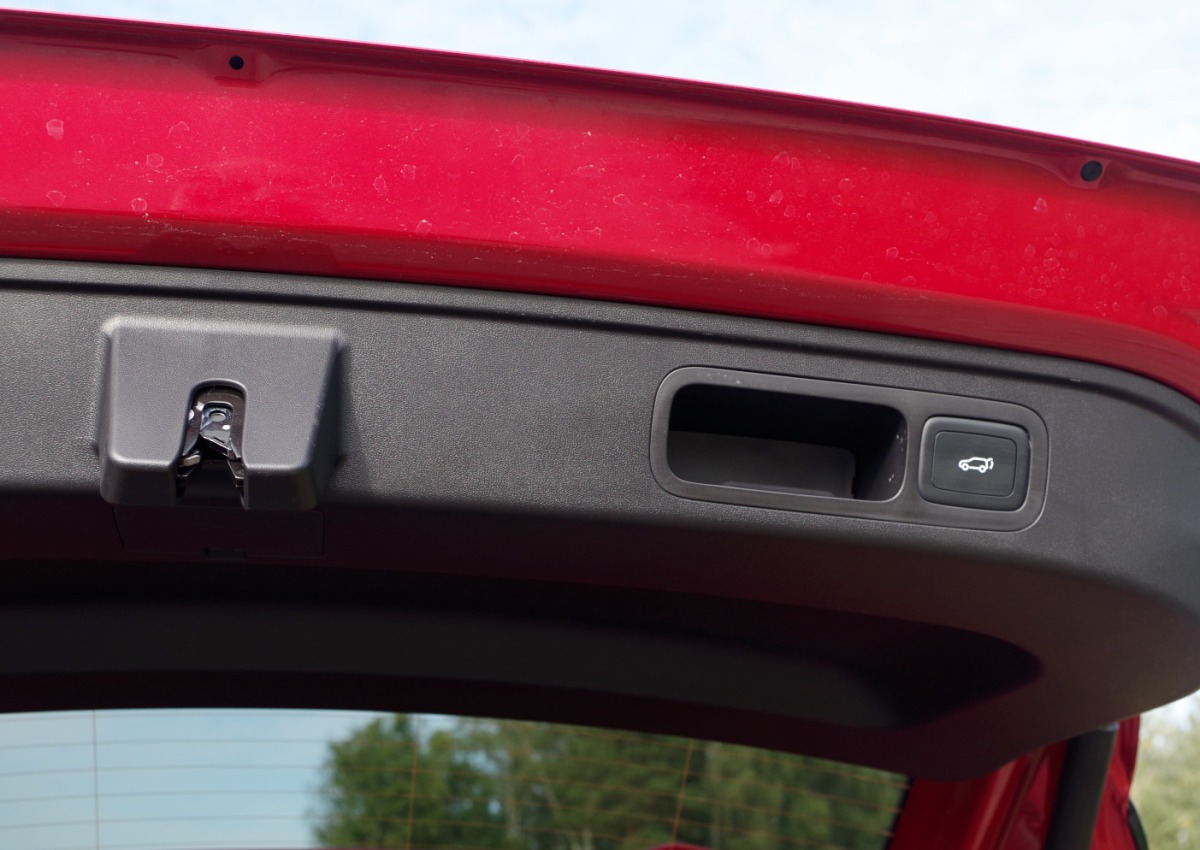 MGS5-EV-Exclusive-Long-Range-64-kWh-E13