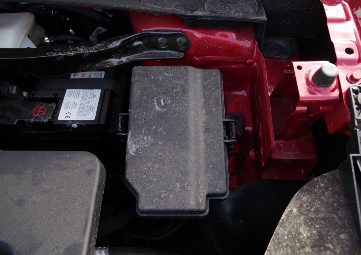 MGS5-EV-Exclusive-Long-Range-64-kWh-F10