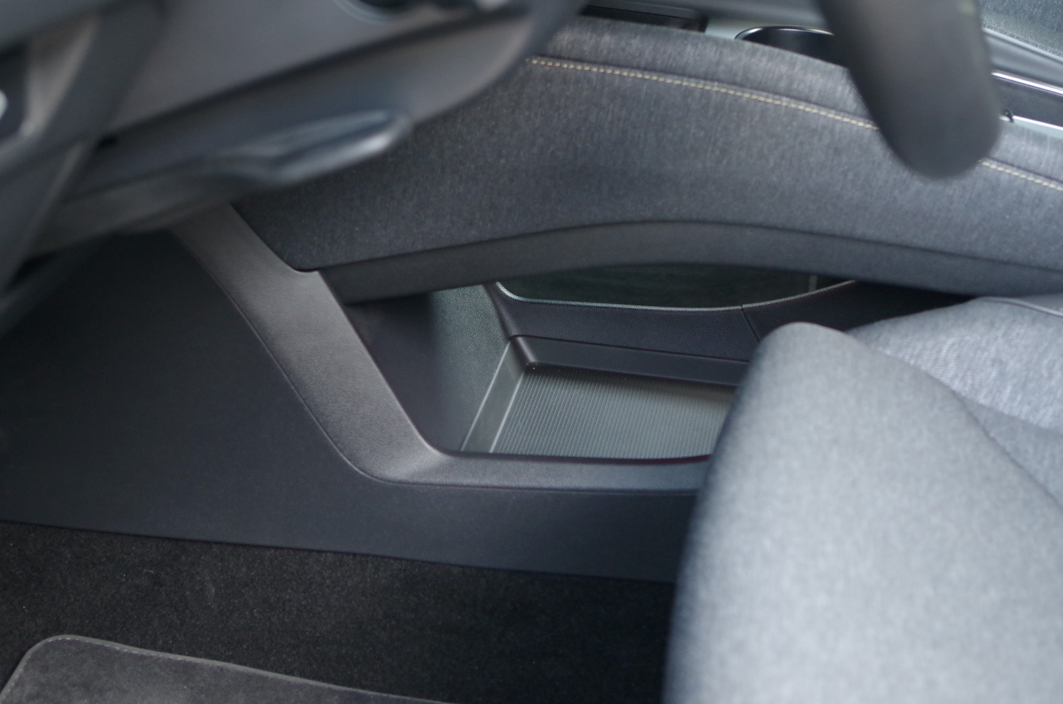 Skoda-Elroq-60-B23
