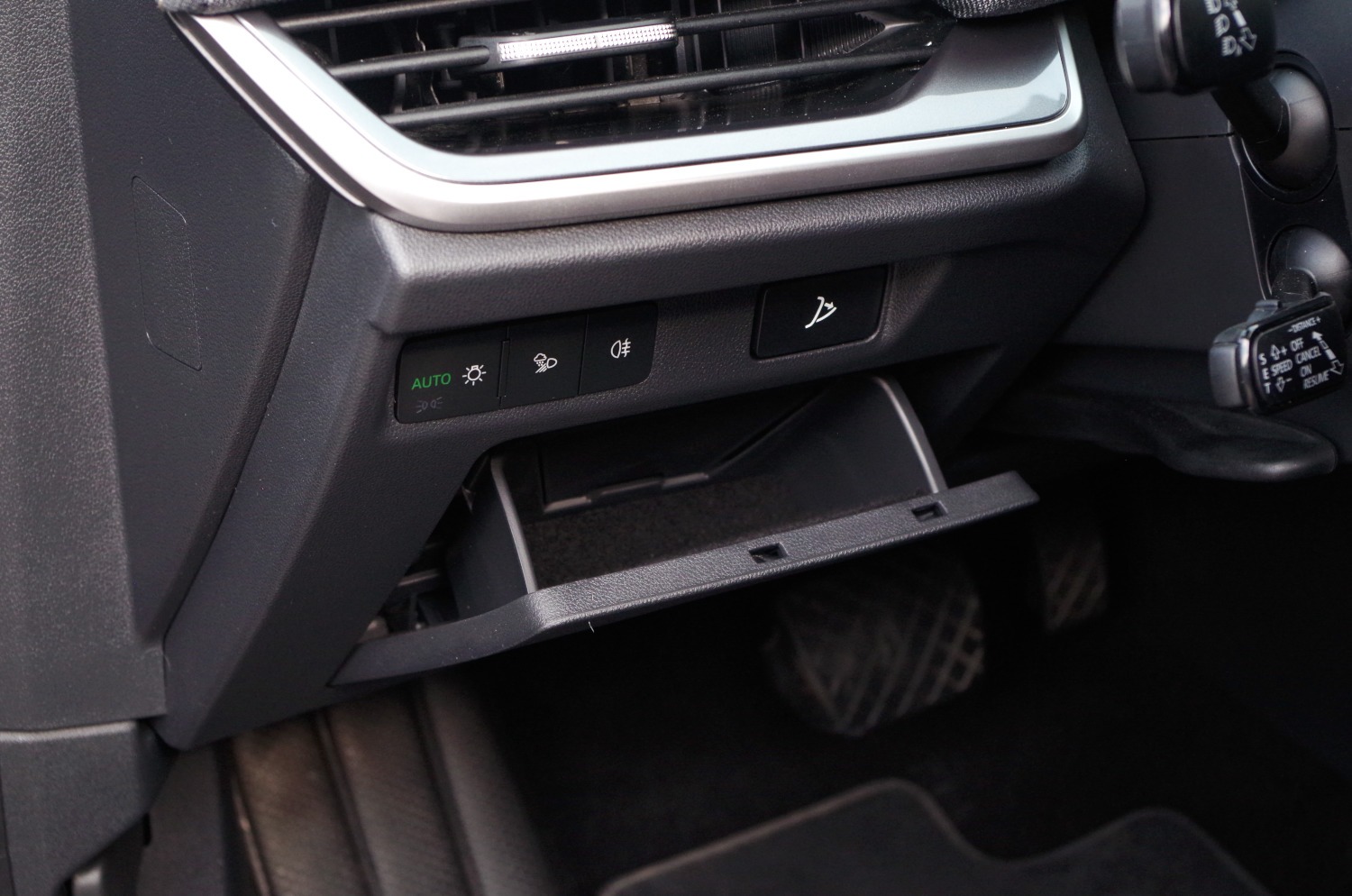 Skoda-Elroq-60-B14