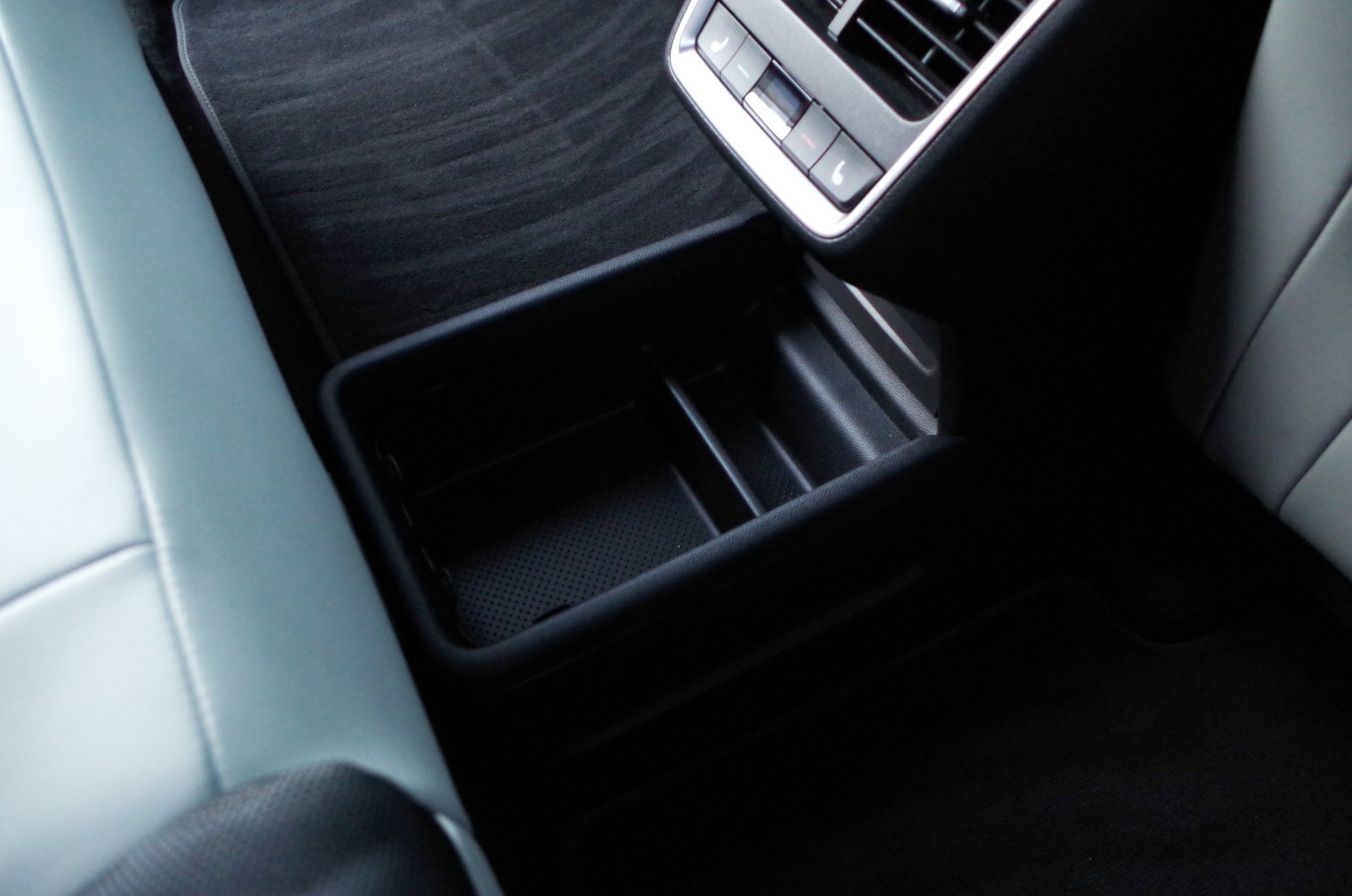 Skoda-Elroq-85-B17