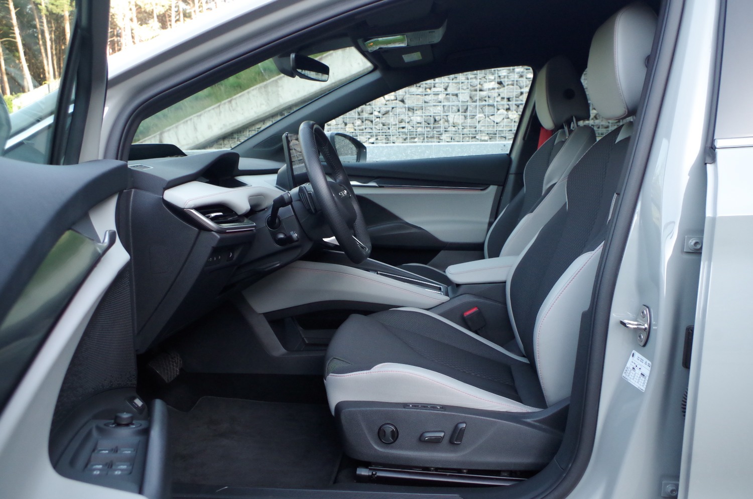 Skoda-Elroq-85-B27