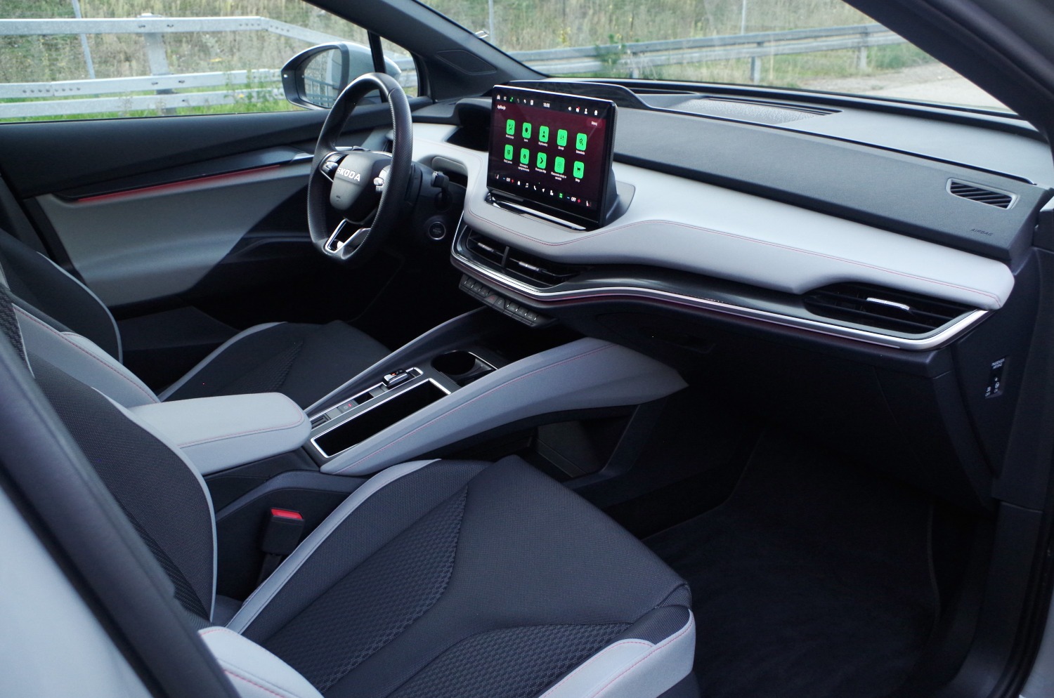 Skoda-Elroq-85-B70