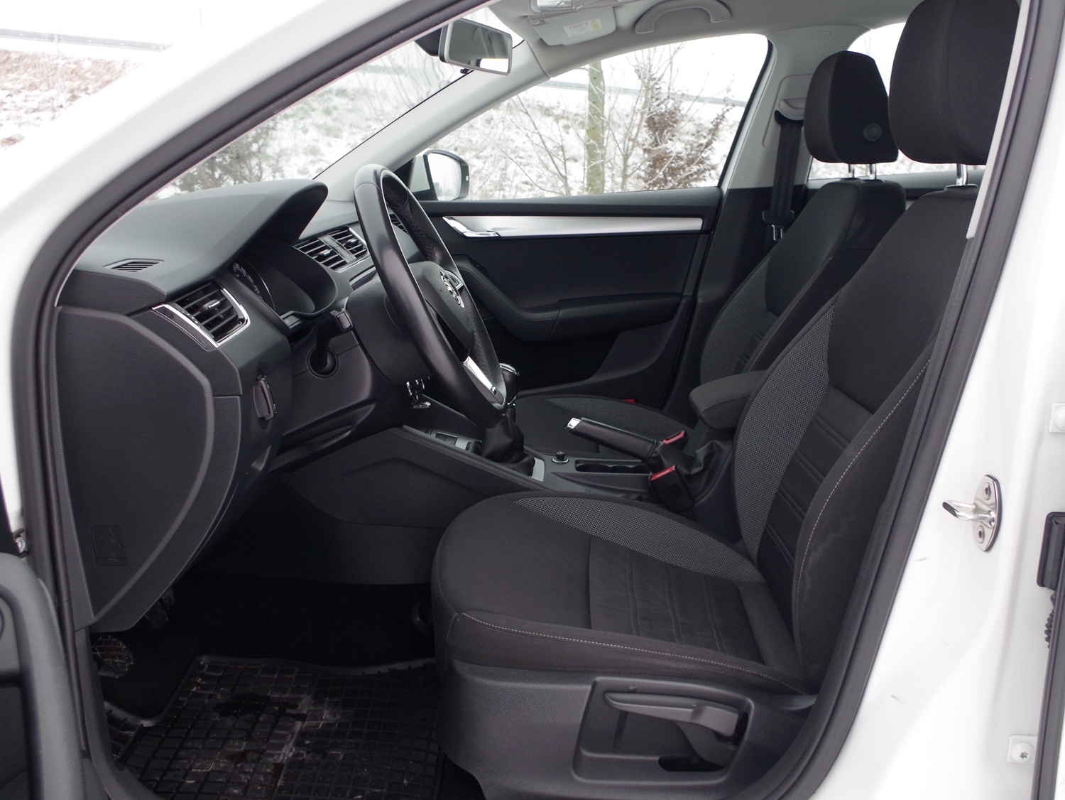 Skoda-Octavia-Combi-1.6-TDI-116-KM-Ambition-B02