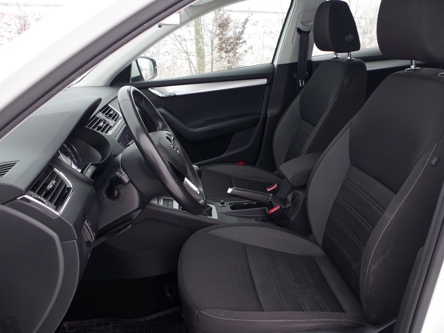 Skoda-Octavia-Combi-1.6-TDI-116-KM-Ambition-B03