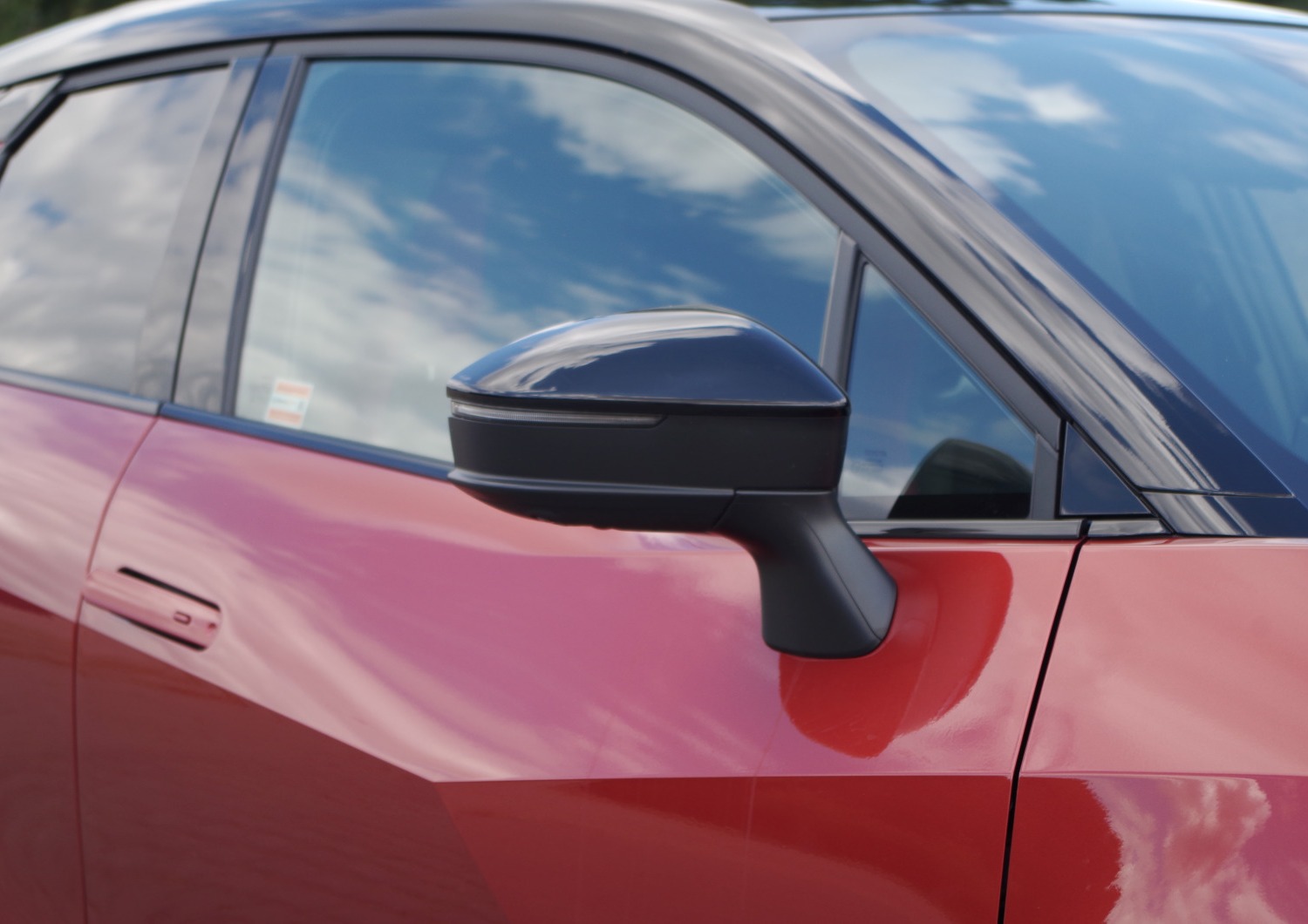 Toyota-CH-R-Plug-in-A11