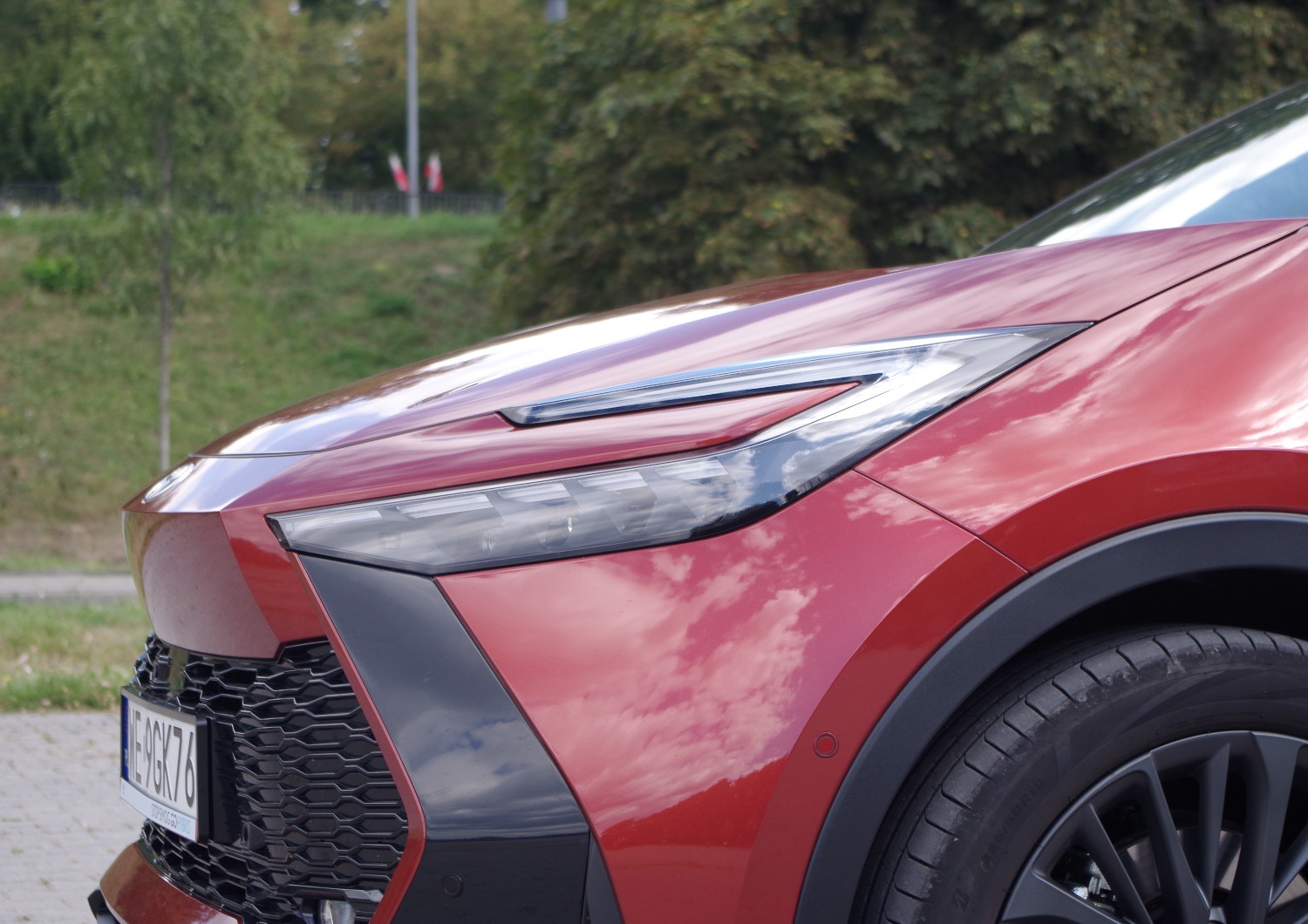 Toyota-CH-R-Plug-in-A40