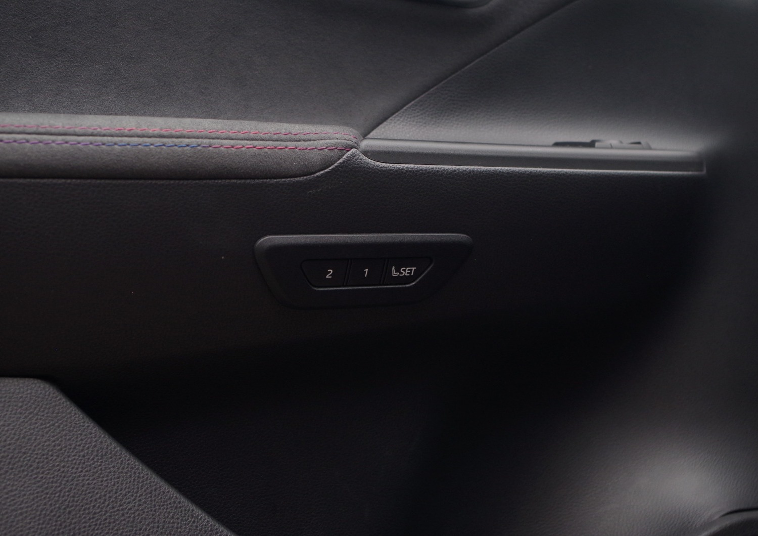 Toyota-CH-R-Plug-in-B28