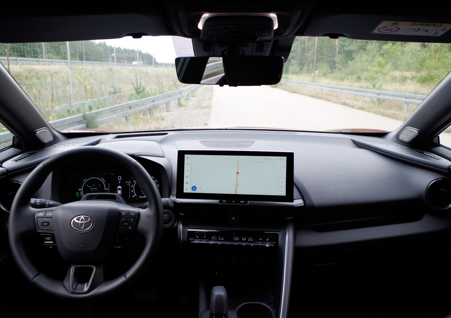 Toyota-CH-R-Plug-in-B41