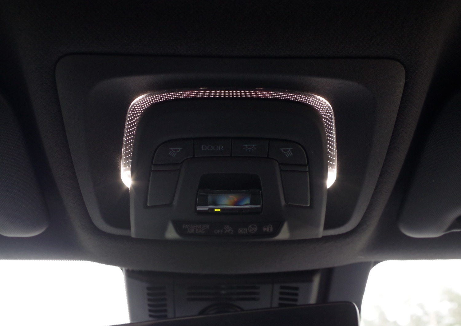 Toyota-CH-R-Plug-in-B45