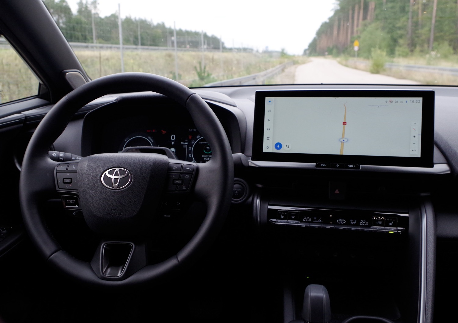 Toyota-CH-R-Plug-in-B55