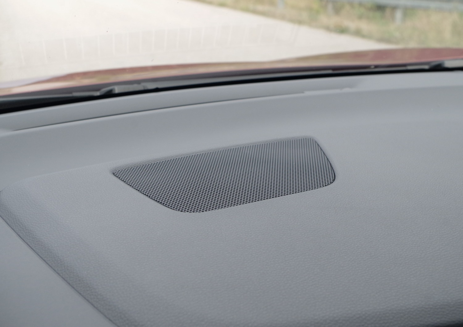 Toyota-CH-R-Plug-in-B70