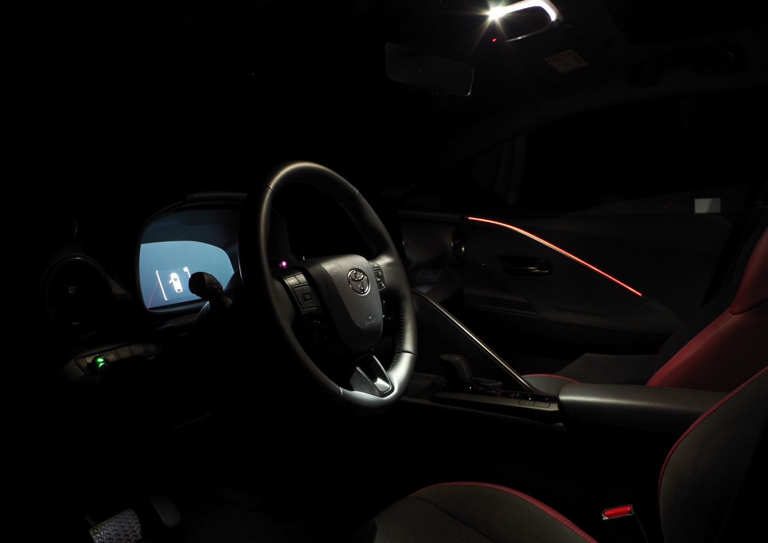 Toyota-CH-R-Plug-in-B84