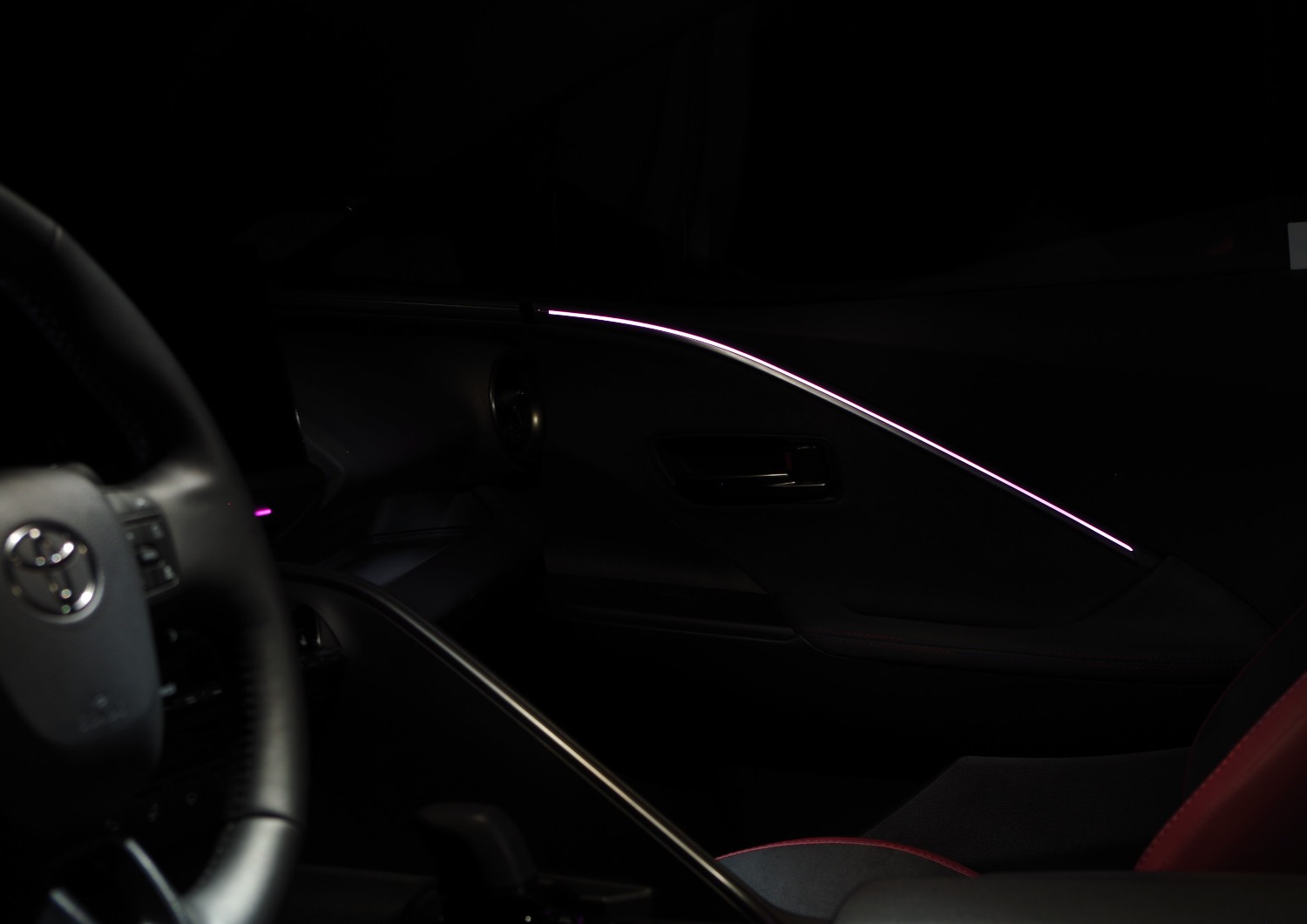 Toyota-CH-R-Plug-in-B89