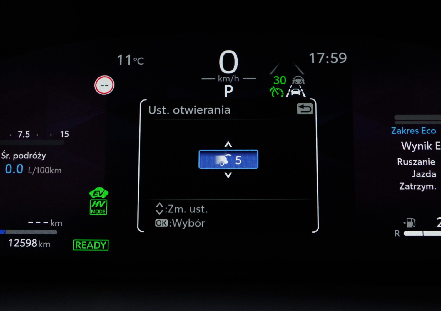 Toyota-CH-R-Plug-in-C18