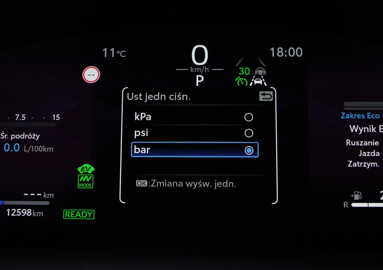 Toyota-CH-R-Plug-in-C23