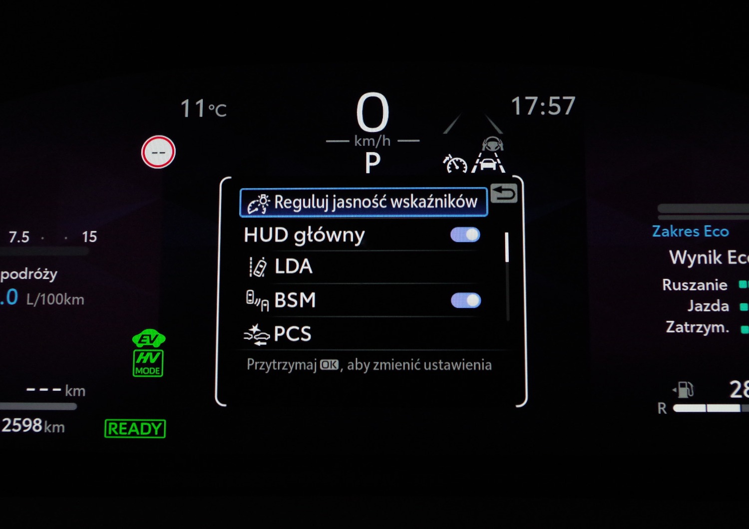 Toyota-CH-R-Plug-in-C5