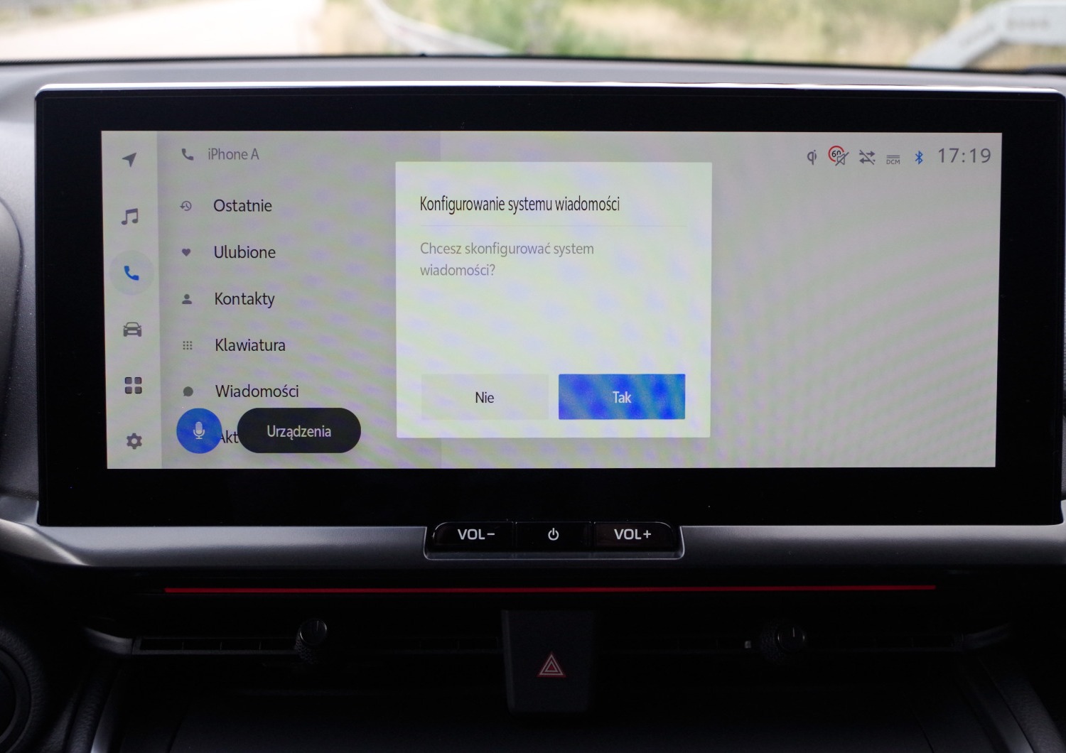Toyota-CH-R-Plug-in-D29