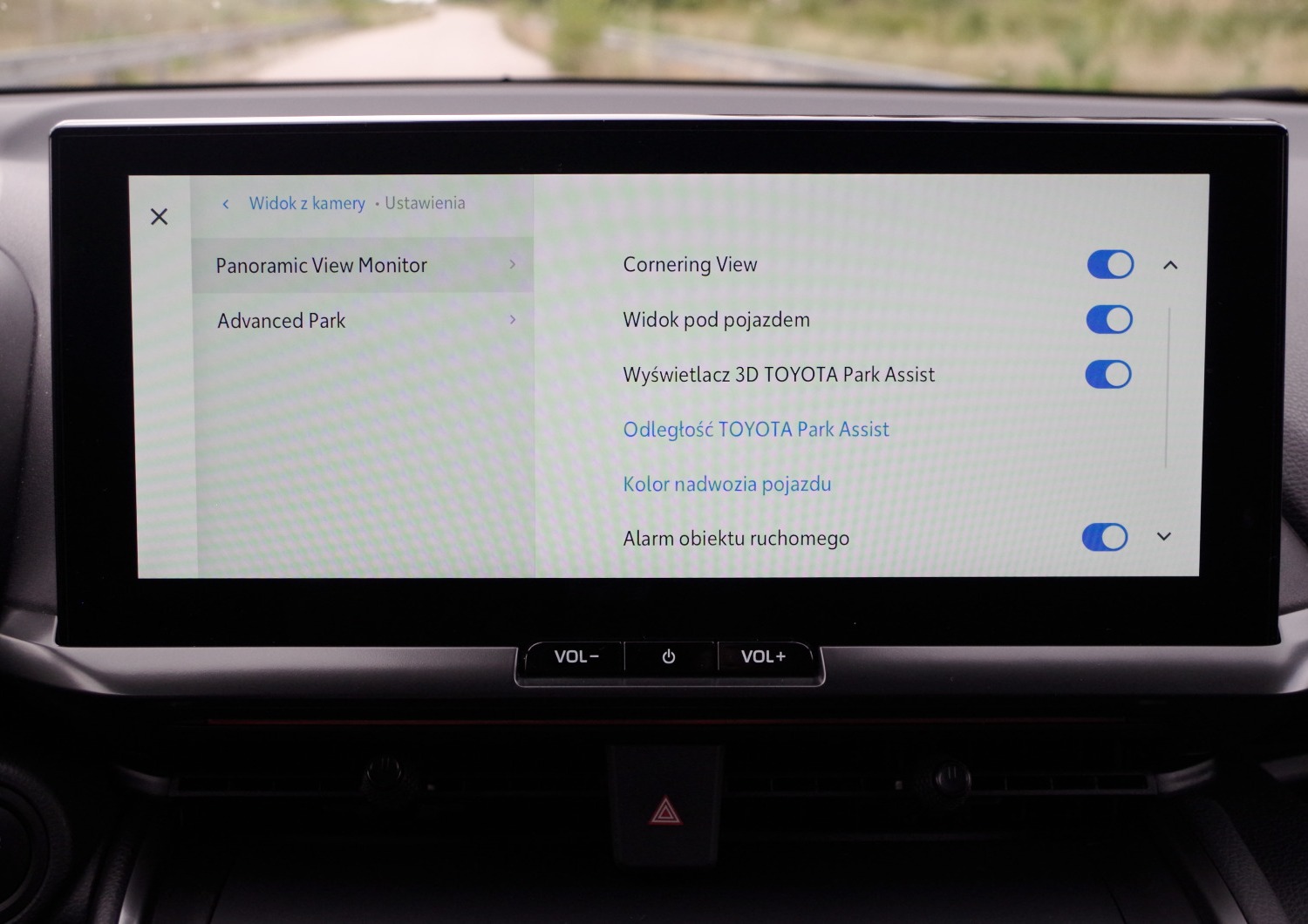 Toyota-CH-R-Plug-in-D3