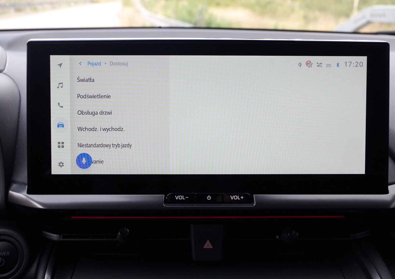 Toyota-CH-R-Plug-in-D36