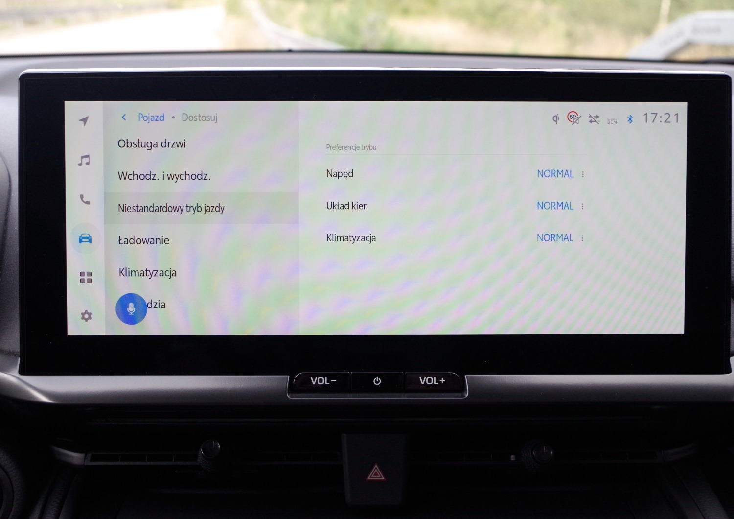 Toyota-CH-R-Plug-in-D43