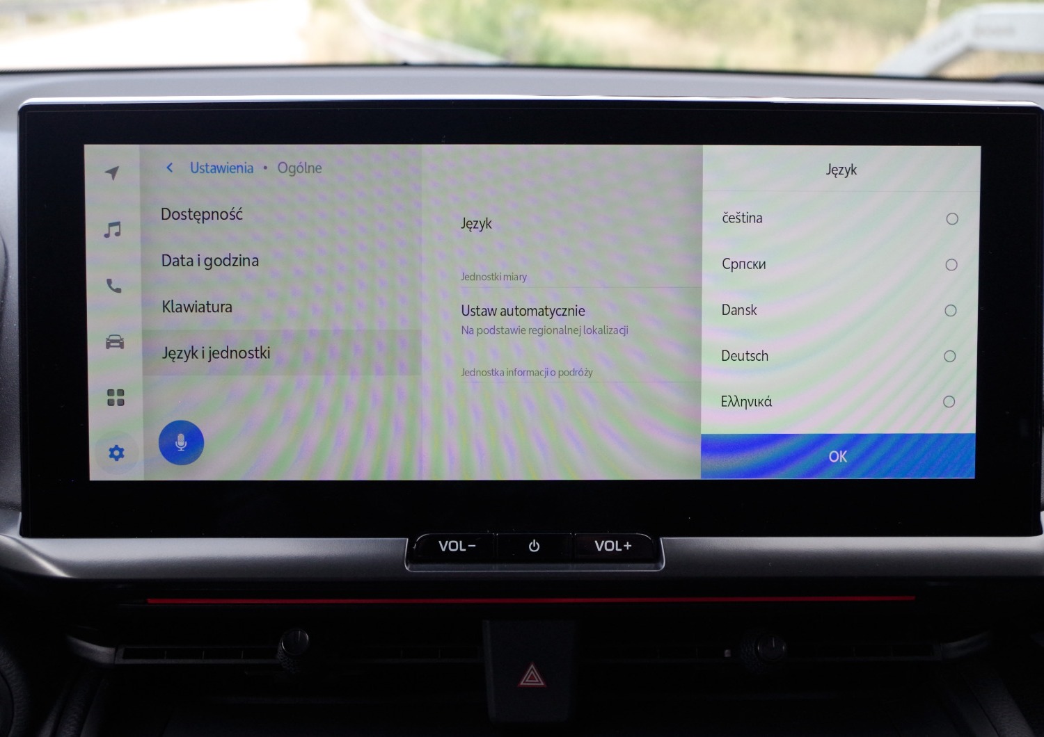 Toyota-CH-R-Plug-in-D54